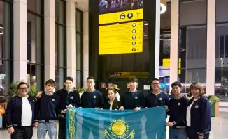 Школьники Казахстана на выставке в Финиксе