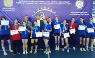 Карагандинские школьницы бронзовые призёры турнира по гандболу в Кызылорде