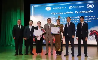 Костанаецка школьница стала победительницей международного литературного проекта «Тұлпар мініп, ту алған»