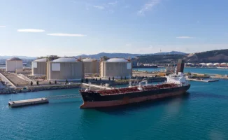 Иранская нефть: на грани взлета до 200 долларов — Тегеран разжигает огонь цен в ответ на удары США