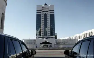 Грядущая отставка правительства Казахстана и скандальное фото у Байтерека: главные события 8 мая