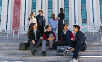 В Nazarbayev University введены частичные гранты для студентов, не получивших государственное финансирование