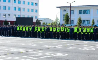 В Астане введены усиленные меры охраны: на улицах города работают дополнительные наряды полиции и военнослужащие Национальной гвардии
