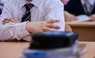 Время собирать камни: как подготовить своего первоклассника к новым правилам приема в школу в Казахстане в 2026 году

С приближением 2026 года родителям в Казахстане стоит обратить внимание на изменения в правилах приема в первый класс. В этом году сроки 
