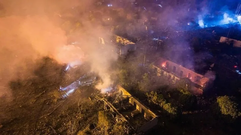 Токаев выразил соболезнования Си Цзиньпину в связи с трагедией в Хунани Астане