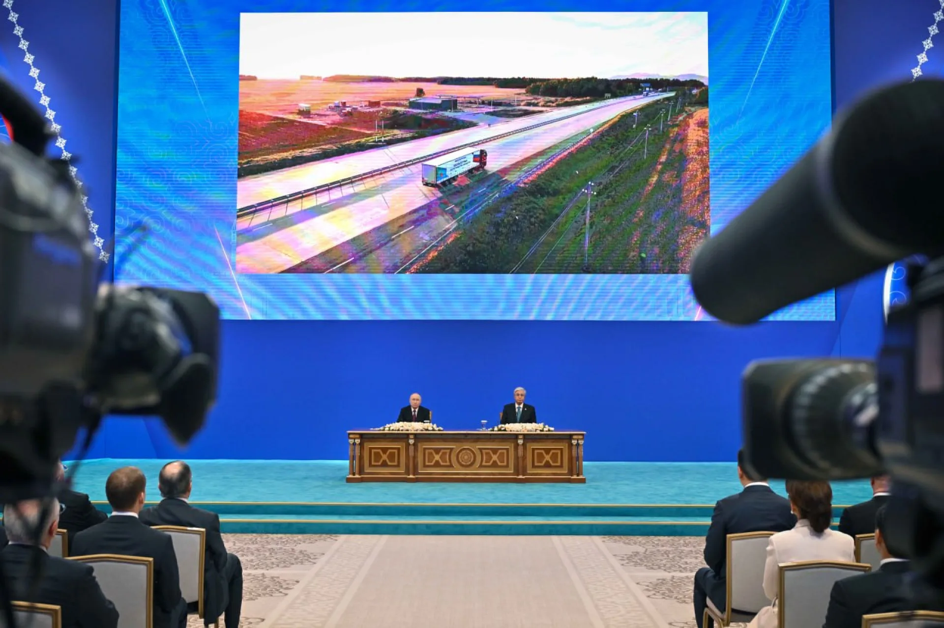 Презентация проектов Казахстана и России