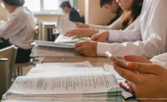 Депутат Ирина Смирнова требует отмены СОР и СОЧ в школах Казахстана