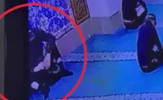 Кража в мечети: телефон стал жертвой священного места